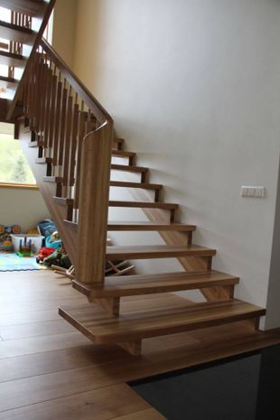 Stairs manufacturer - stairs 1